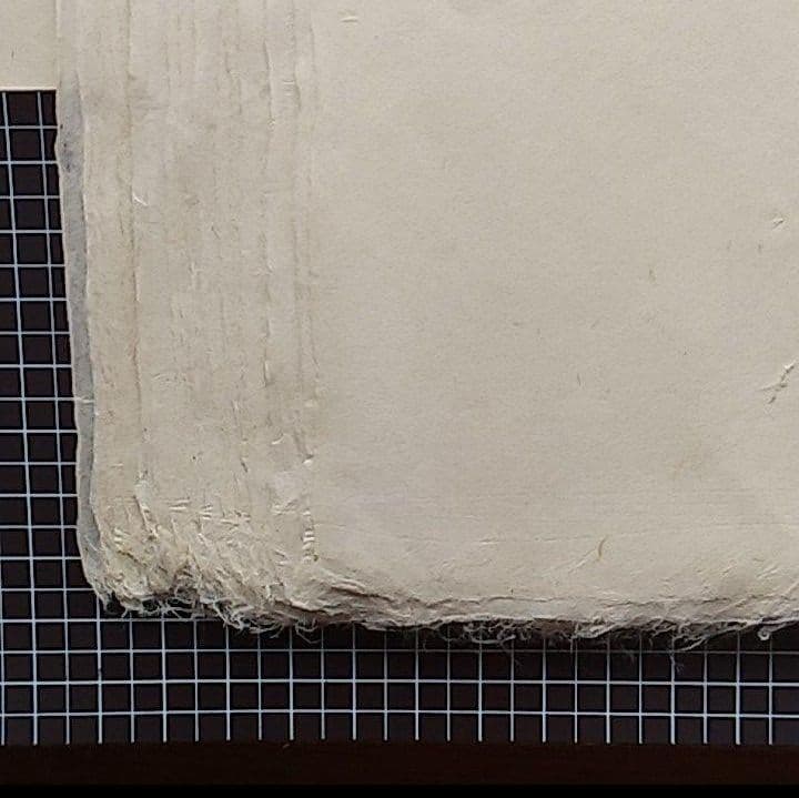 62×93cm　国産手漉き和紙　30枚
