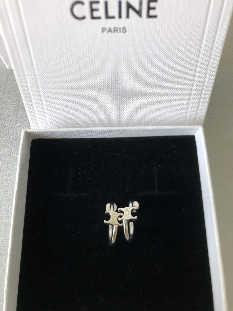 Celine セリーヌ シルバー ピアス ロゴ　おしゃれ