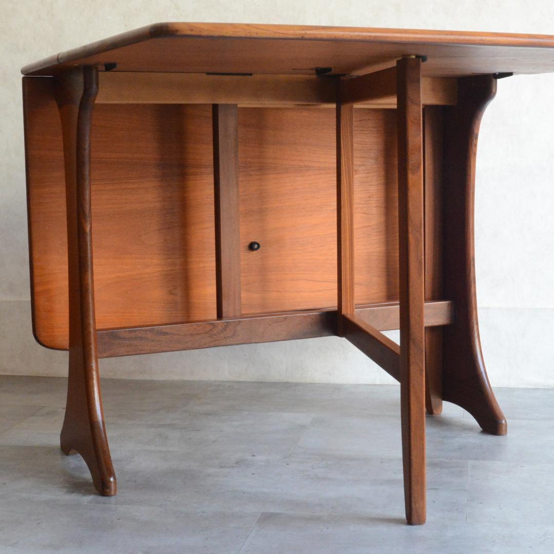 G-PLAN ヴィンテージ チーク ゲートレッグ ダイニングテーブル バタフライ