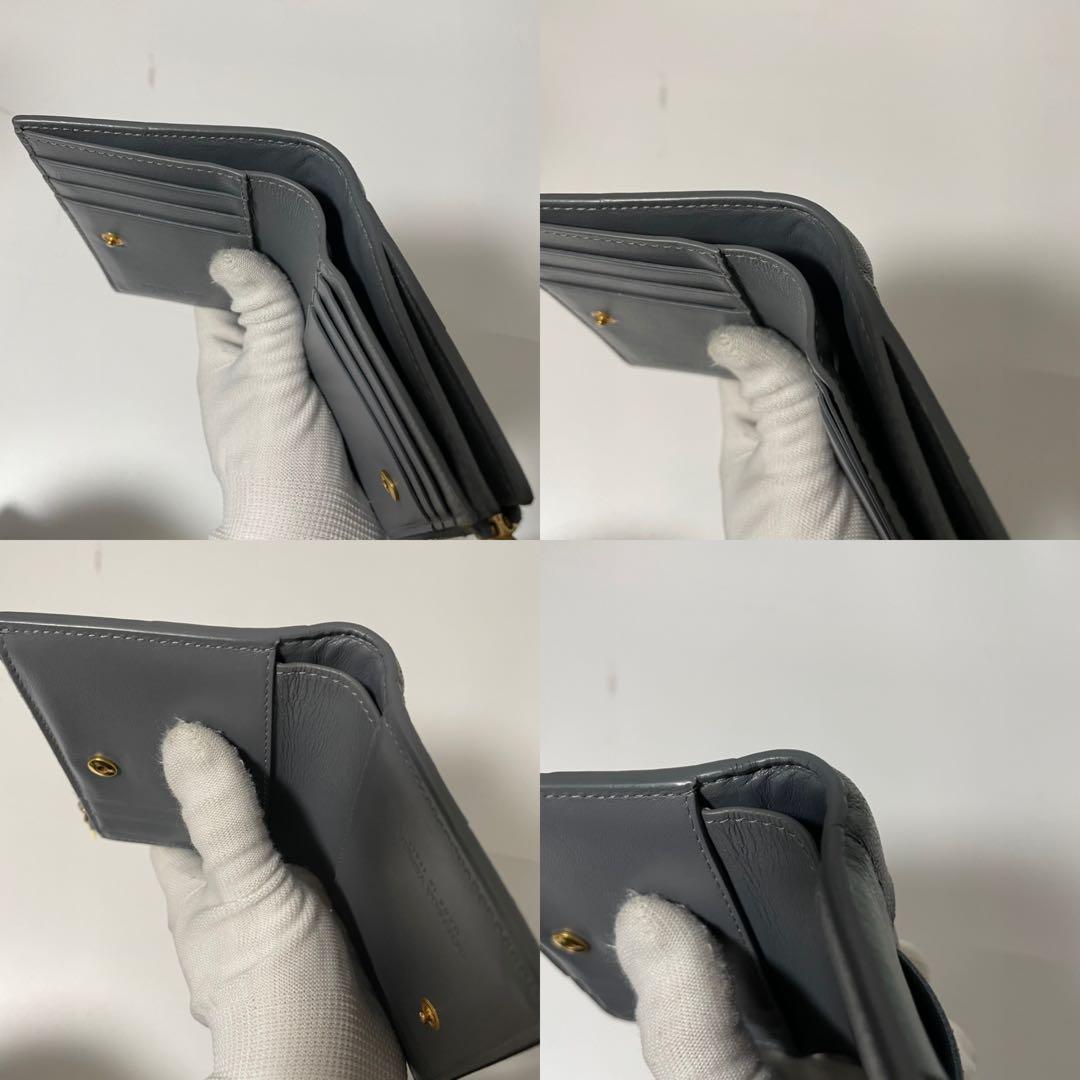 ✨️未使用級✨　Bottega Veneta マキシイントレチャート　折り財布