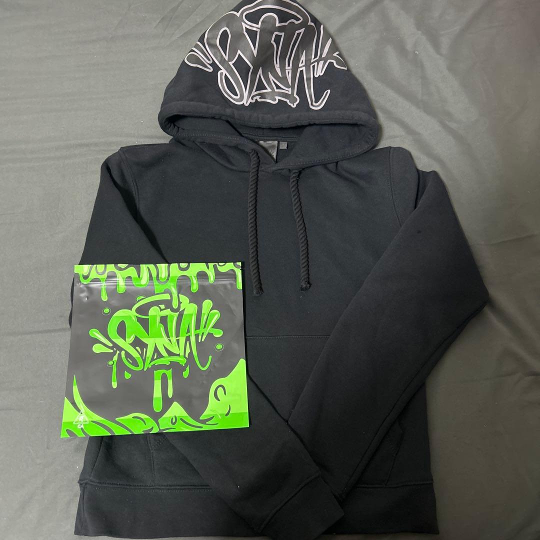 syna world パーカー　xs