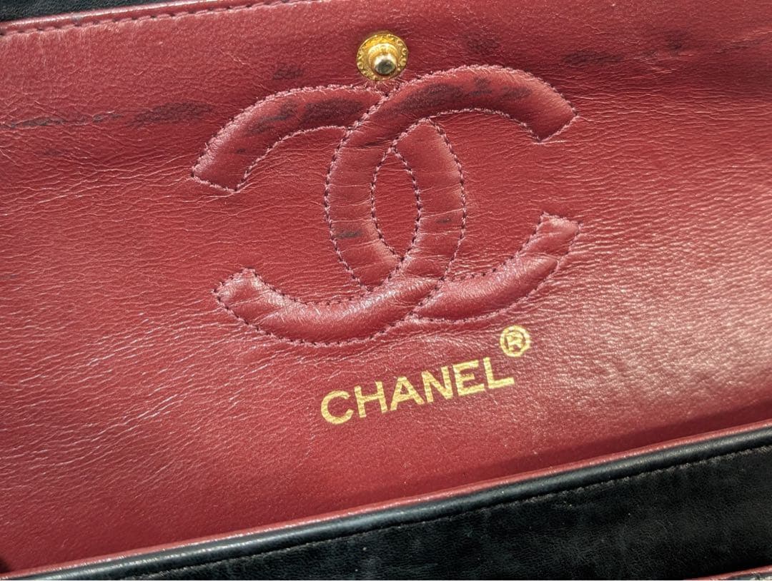 美品 CHANEL マトラッセ Wフラップ Wチェーンショルダー ラムスキン