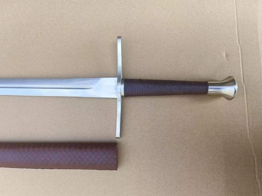 欧風両手片手半剣 日本刀 模造刀 居合刀 斬馬刀 龍泉剣 清剣 唐刀 漢剣