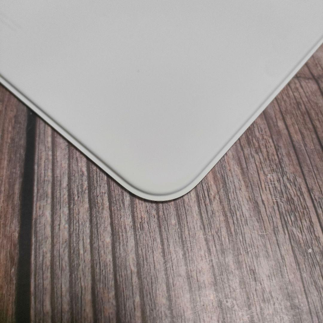 純正 iPad 第10世代 Magic Keyboard Folio 超美品