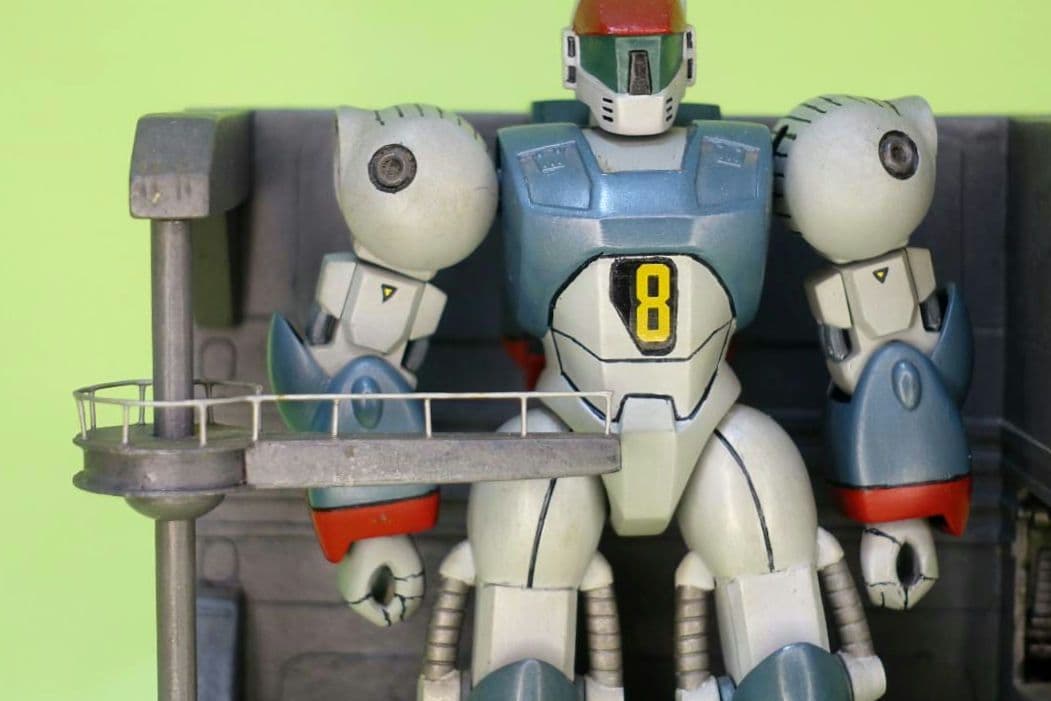 【全塗装完成品】1/144　ラウンド・バーニアン・バイファム ／整備ハンガー付