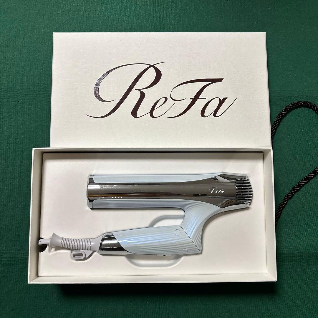 新品未使用　リファビューテックドライヤースマートダブル　ホワイト