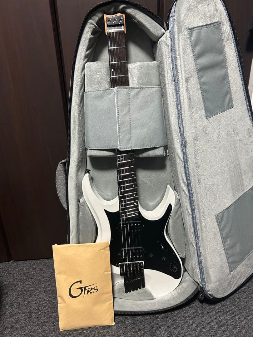Mooer GTRS W800 Pearl White ヘッドレス