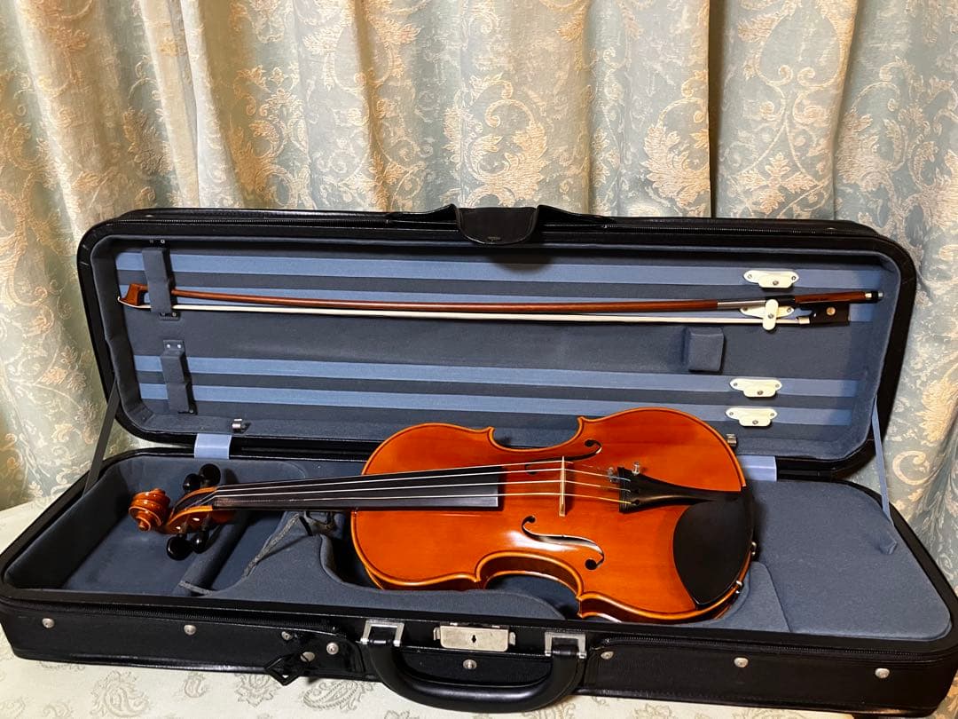 20年以上前　ピグマリウス　4/4 バイオリン　本体とケース