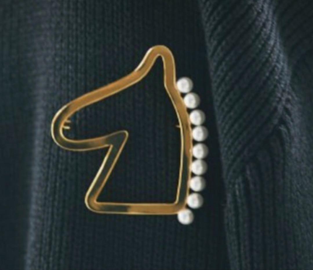 完売 セブンテン seventen ホースブローチ お馬さん ブローチ パール