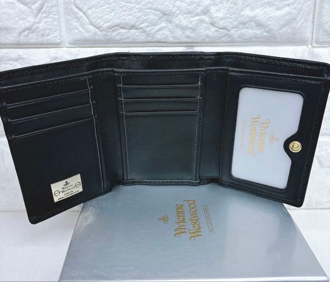 【最新作◇ショッパー付き】新品 ヴィヴィアン・ウエストウッド　三つ折り財布
