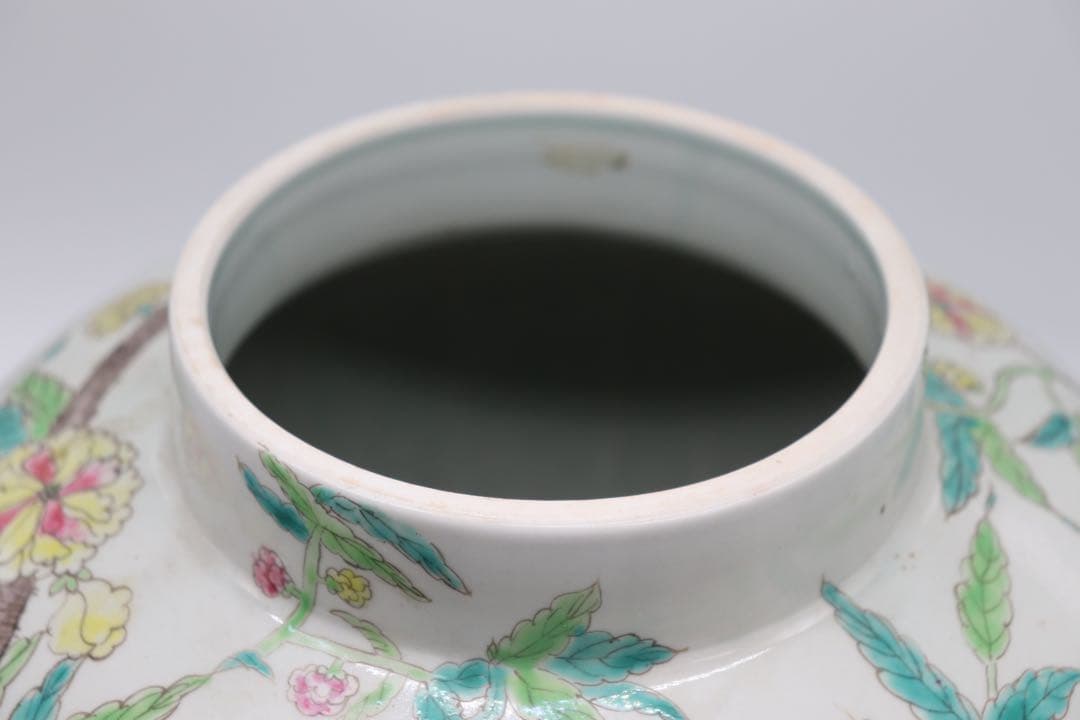 中国　粉彩桃紋大瓶　送料込み0523