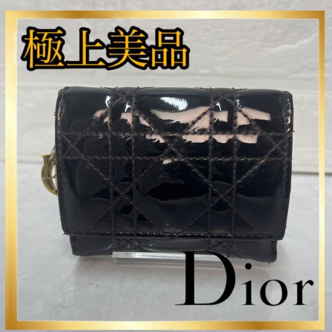 Dior 財布 レディディオール カナージュ ロータスウォレット エナメル 三折