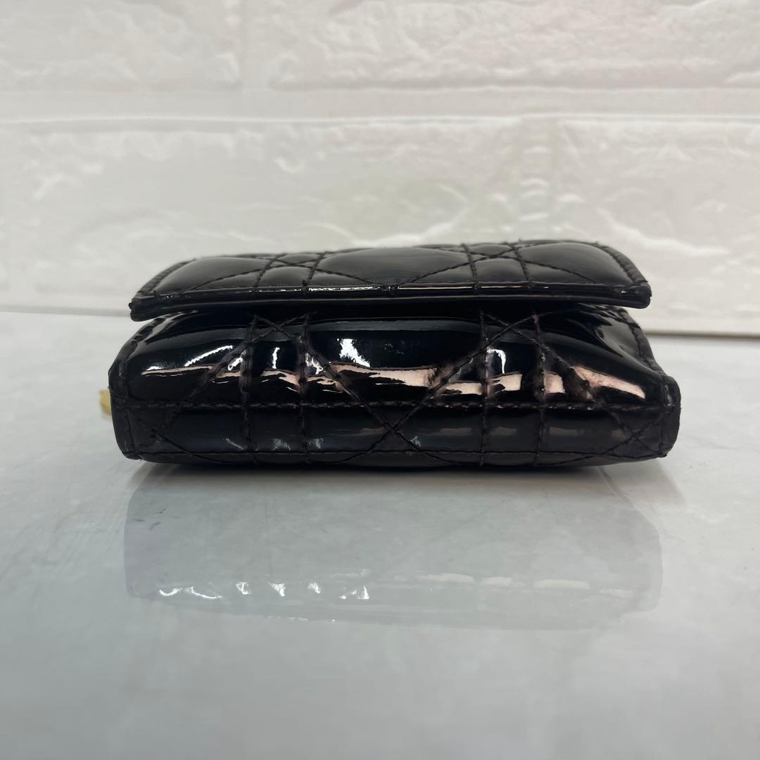 Dior 財布 レディディオール カナージュ ロータスウォレット エナメル 三折