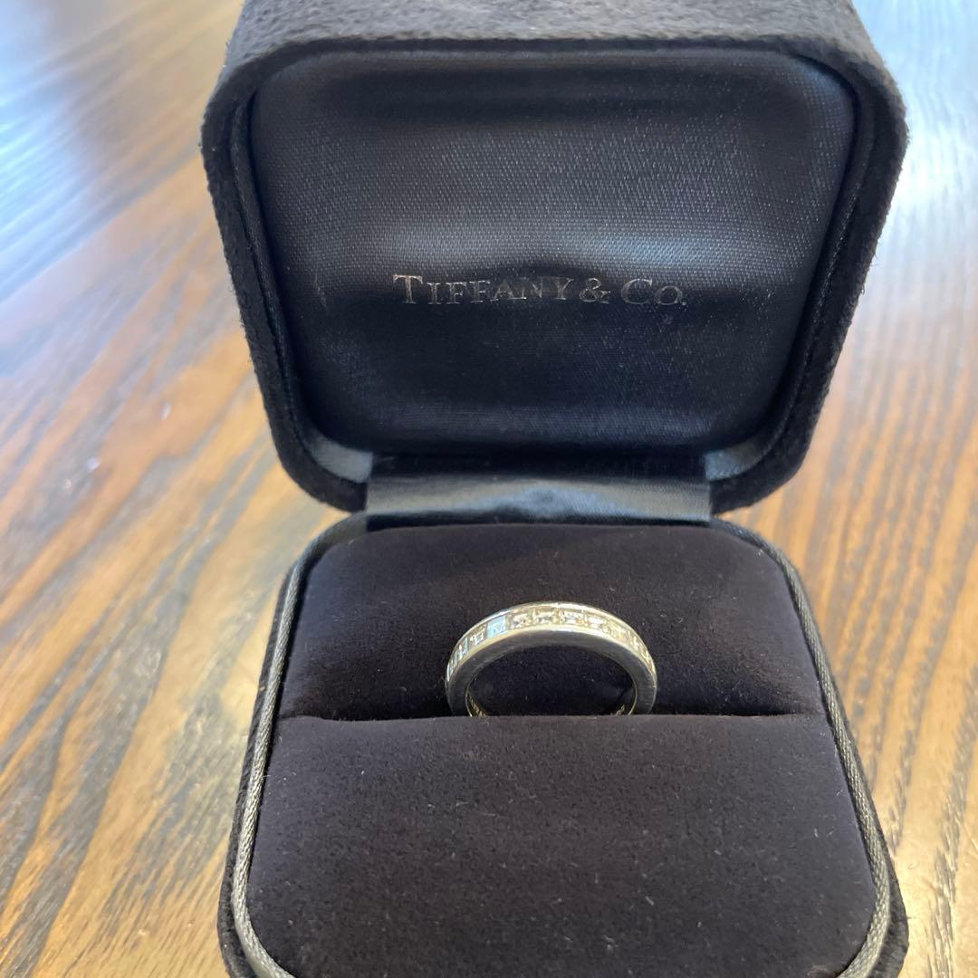 ティファニー Pt950 プリンセスカット ハーフエタニティダイアモンドリング