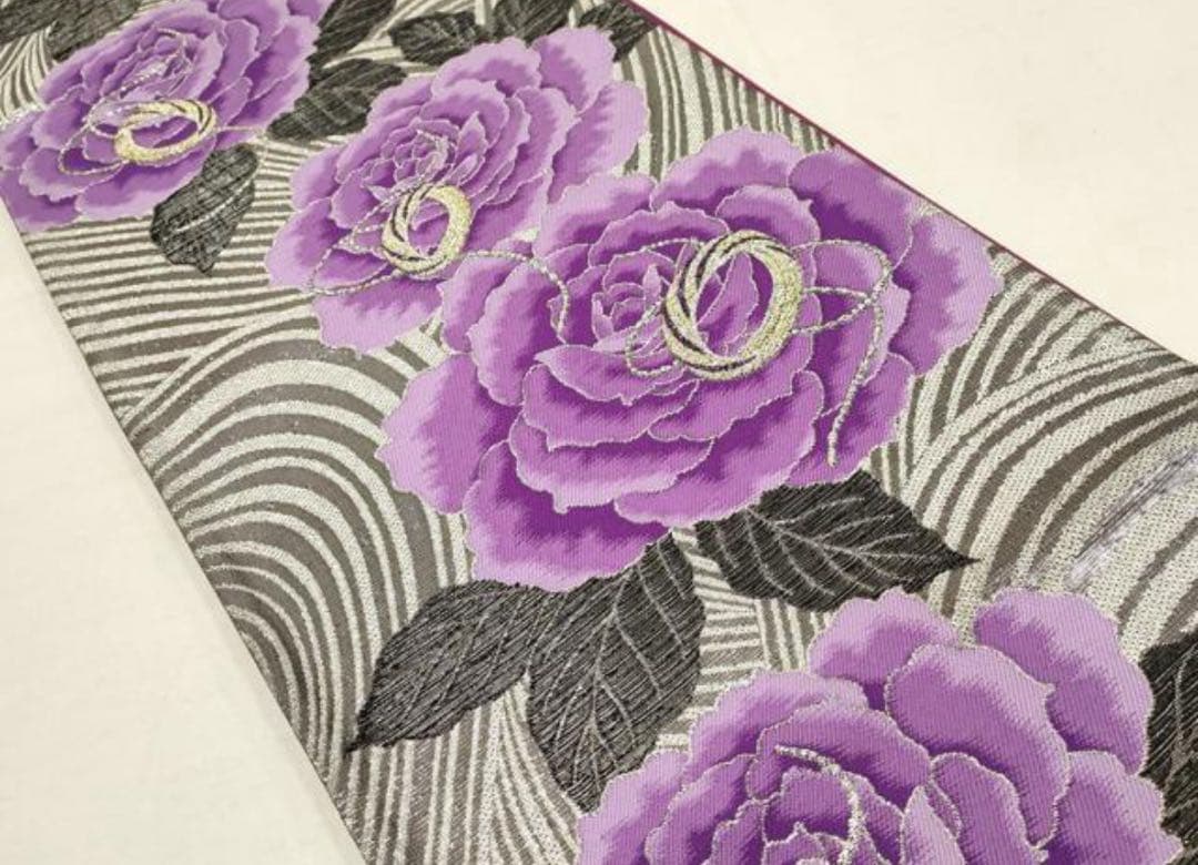 蝶の振袖セット （振袖+長襦袢+袋帯+帯締め+帯揚げ）裄68