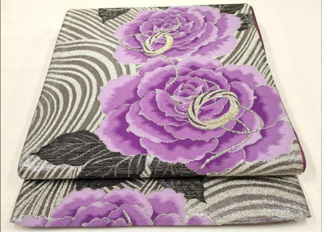 蝶の振袖セット （振袖+長襦袢+袋帯+帯締め+帯揚げ）裄68