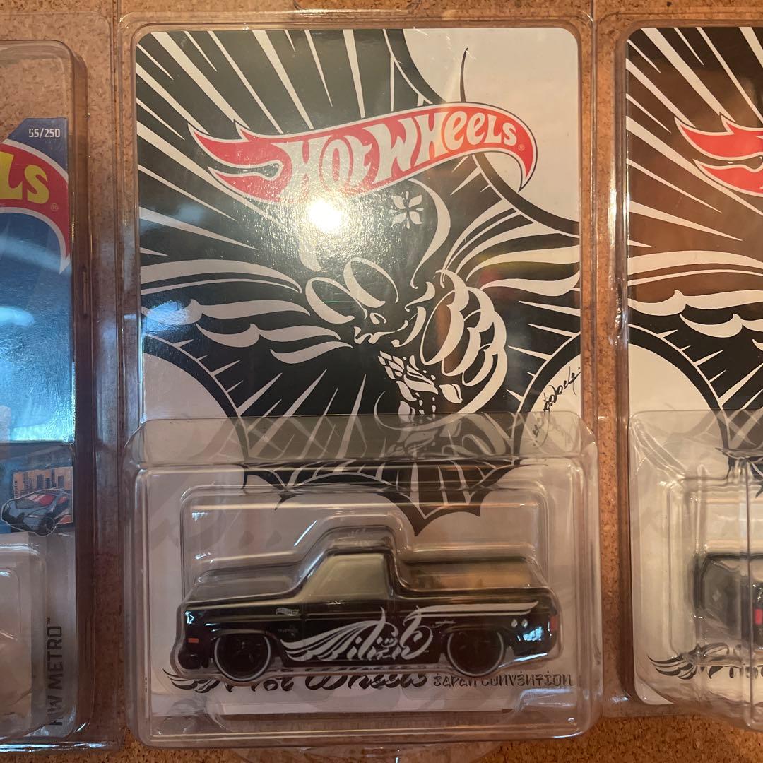 コンベンション　2024 左向き