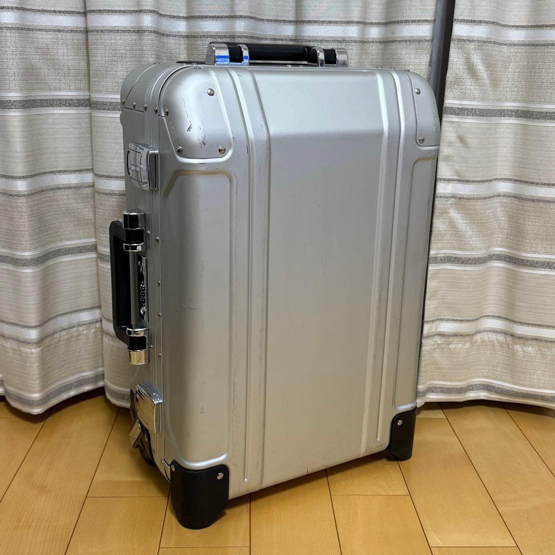 ゼロハリバートン　機内持ち込み　アルミ　2輪　ZR-Geo キャリーケース