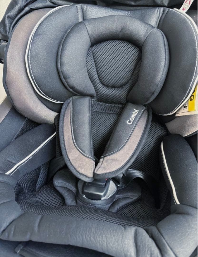 美品　コンビ　ネルーム　ISOFIX エッグショック NF-700