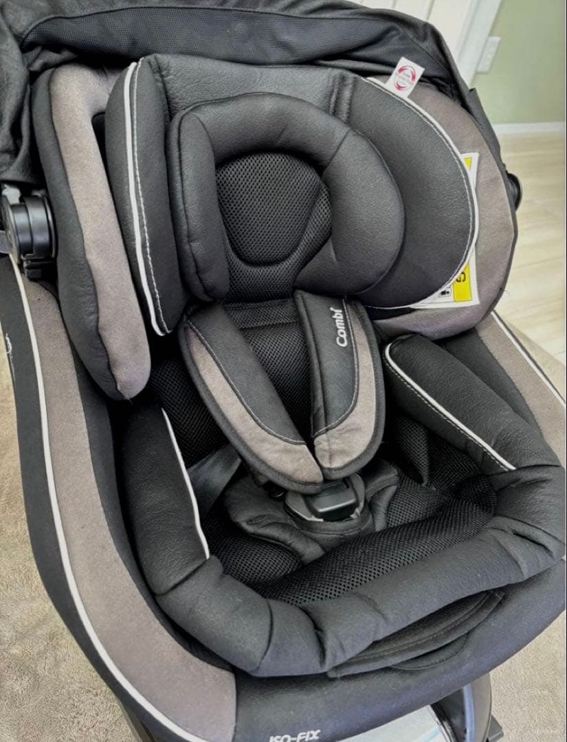 美品　コンビ　ネルーム　ISOFIX エッグショック NF-700