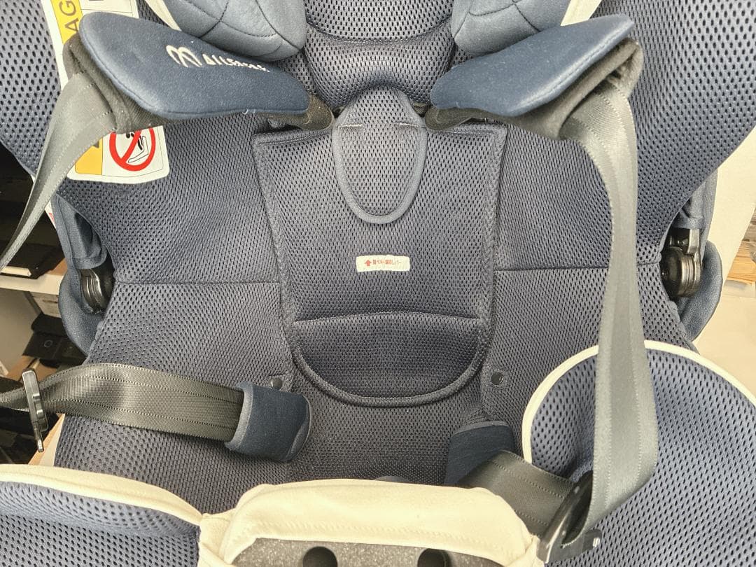 タタン⭐️極美品⭐️エールべべ・クルット6i グランス ISOFIX