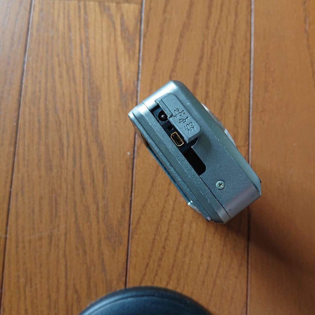 富士フイルム FinePix F31fd 本体のみ ④