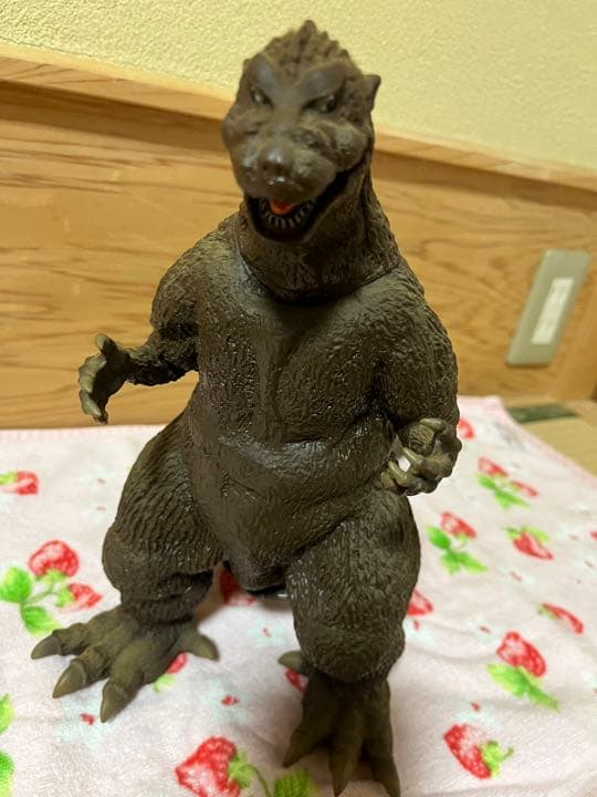 ゴジラ フィギュア