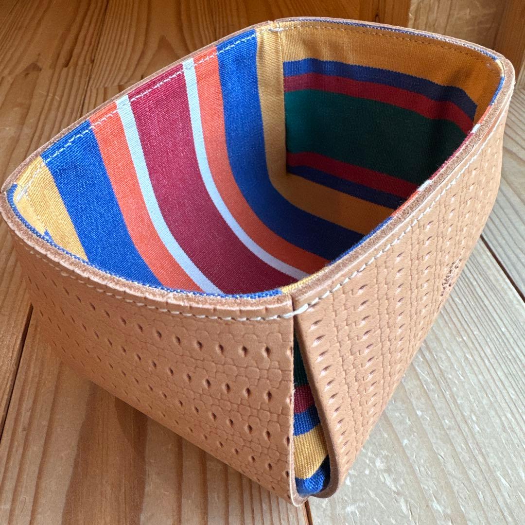 【新品】IL BISONTE レザーカゴマルチボックス マルチストライプ×ヌメ☆