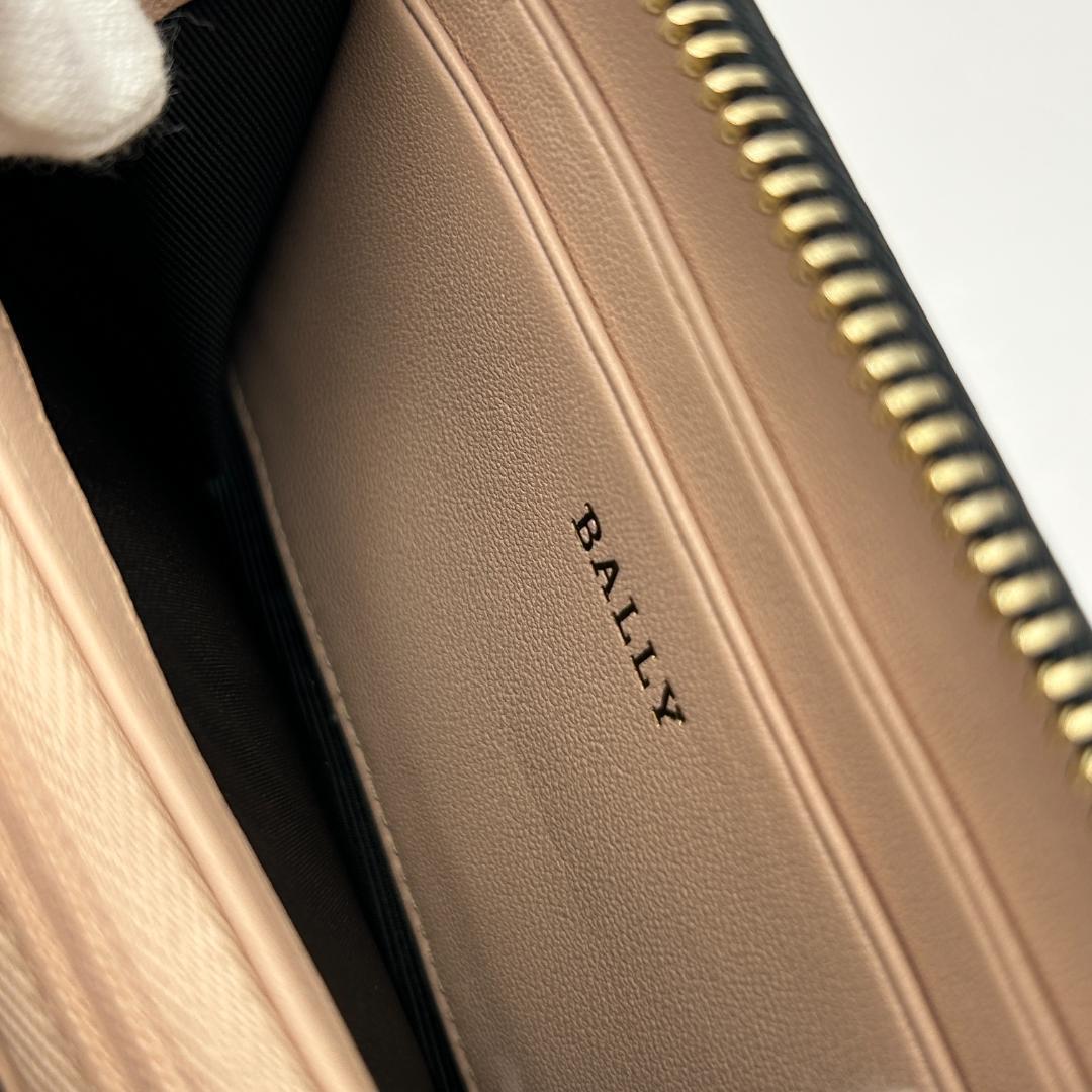 BALLY バリー ラウンドジップ財布（未使用）