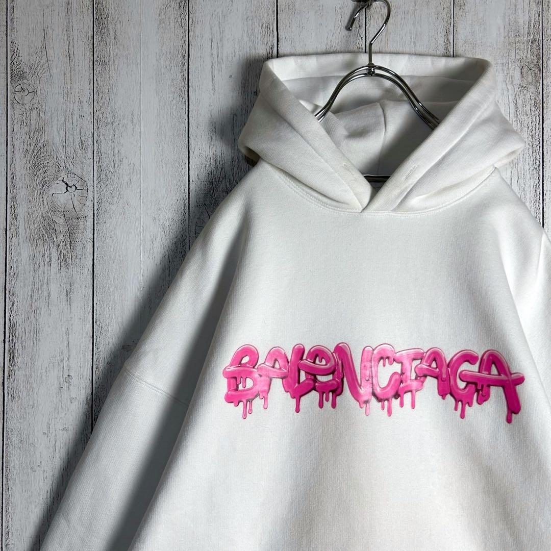 6055【人気デザイン】バレンシアガ‪☆ペンキロゴ入りパーカー 22SS ピンク