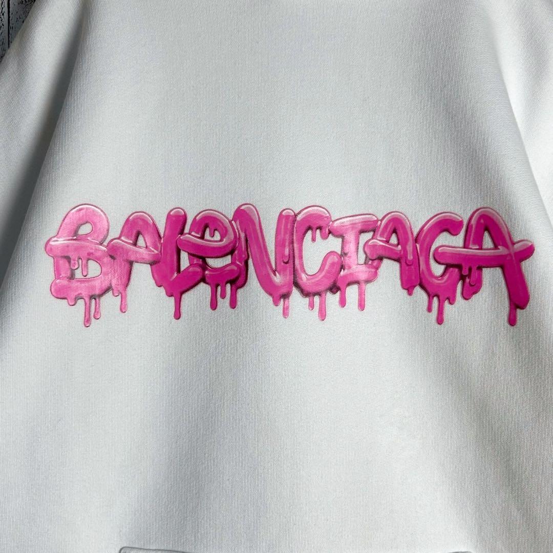 6055【人気デザイン】バレンシアガ‪☆ペンキロゴ入りパーカー 22SS ピンク