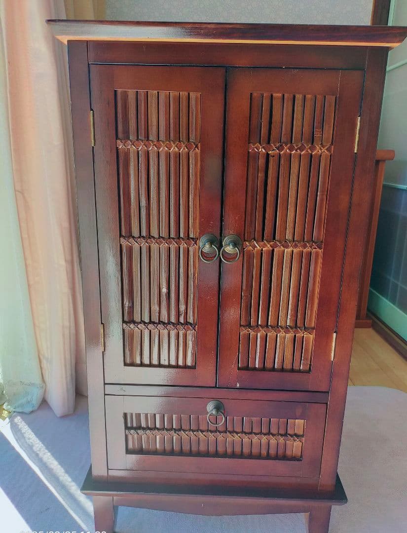 アンティーク木製キャビネット ダークブラウン スラット扉