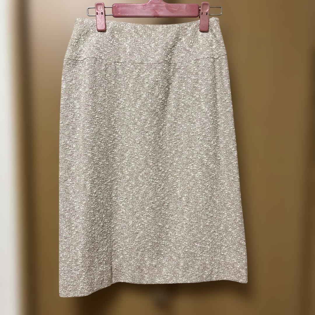CHANEL ベージュツイードタイトスカート　98P 36