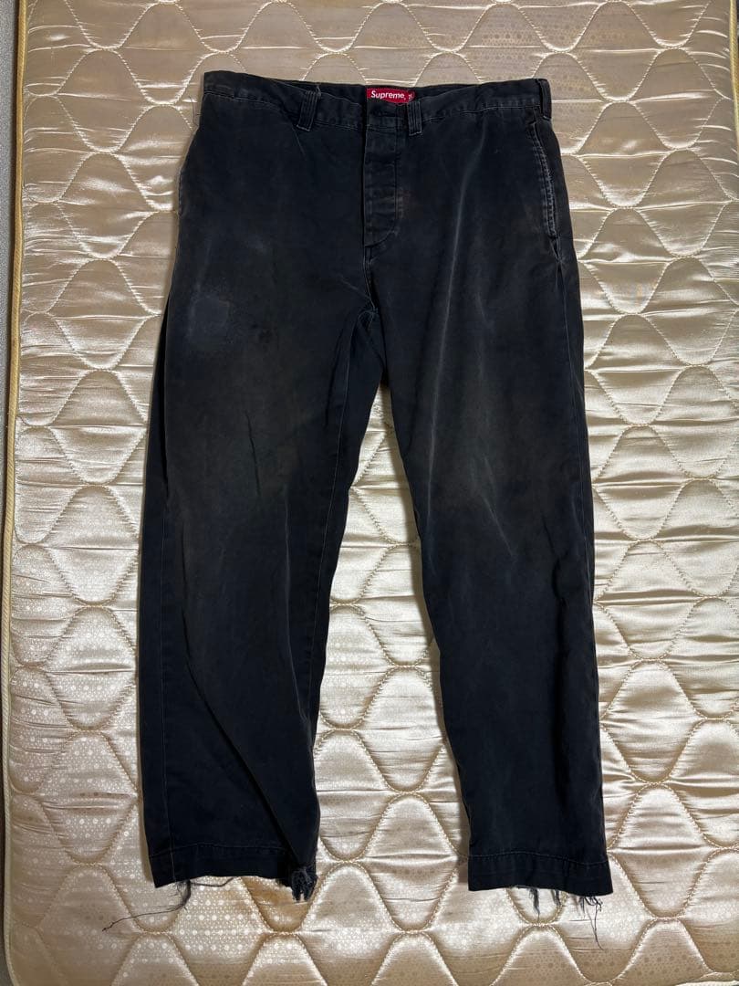 supreme チノパンツ