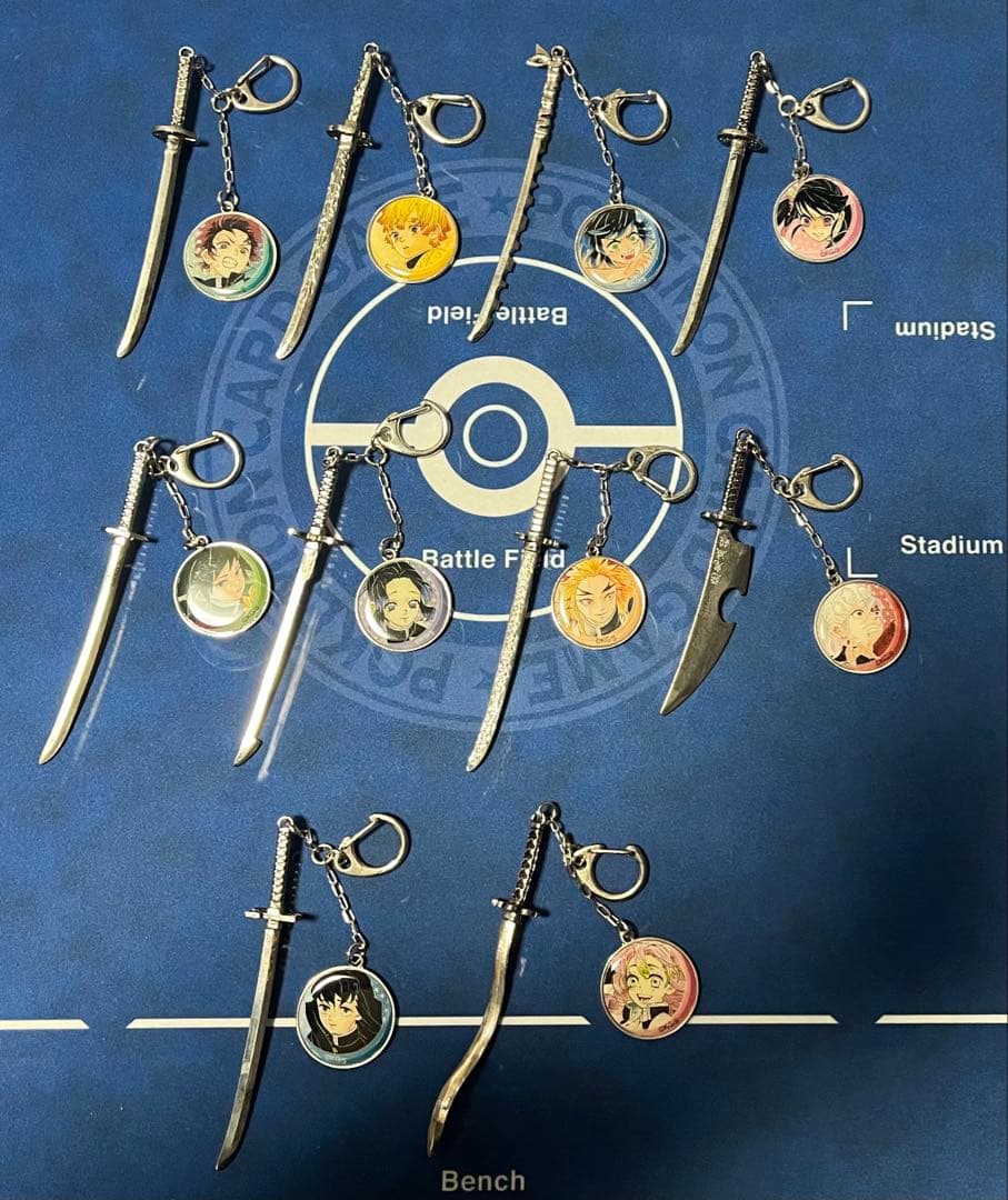 鬼滅の刃　コレクションチャーム ビッグ　日輪刀　10種コンプリートセット