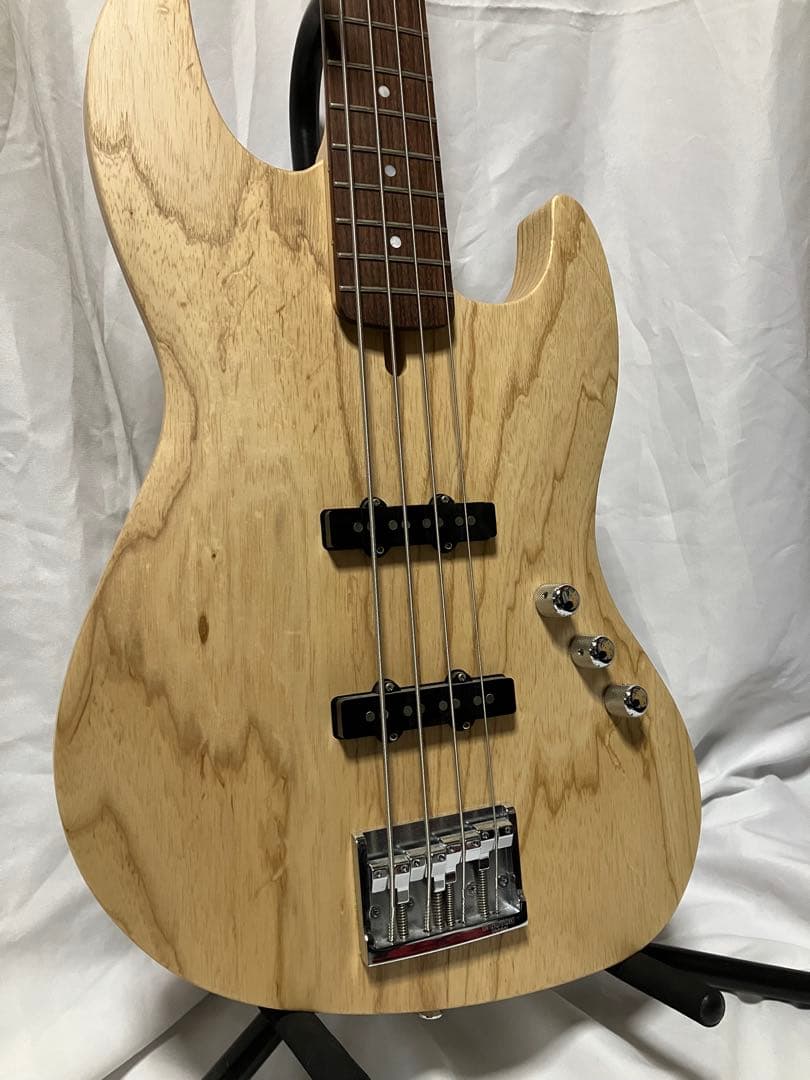 SAITO GUITARS エレキベース アッシュ材