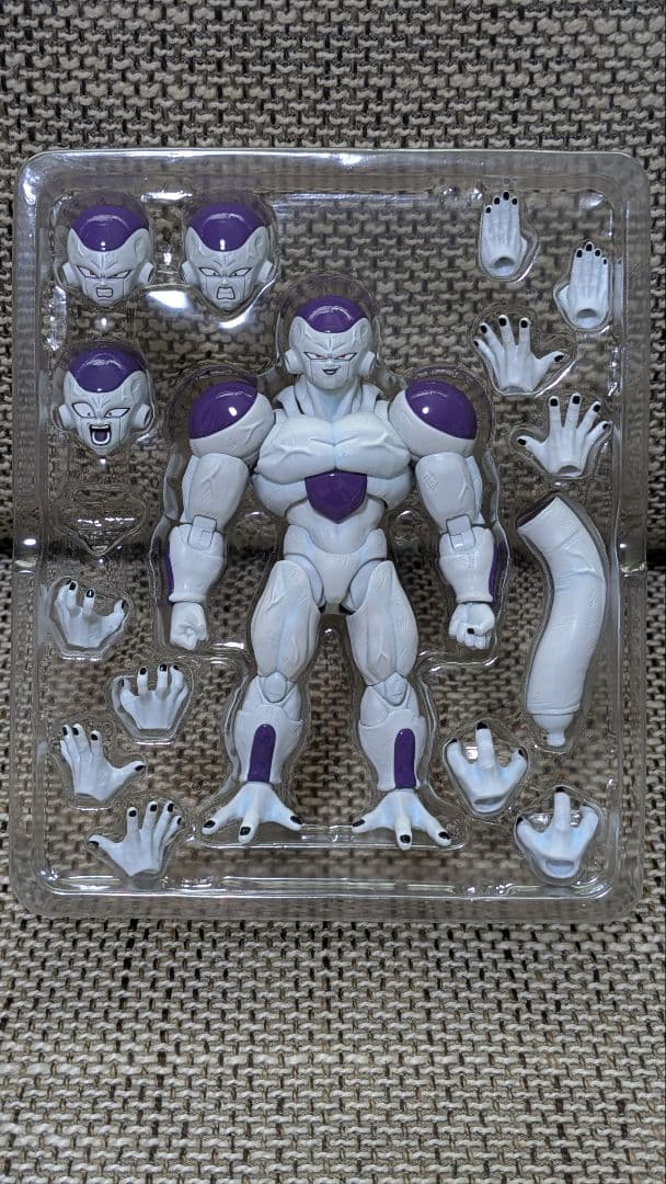 フリーザ　フィギュアーツ　ドラゴンボール　フィギュア　欠品あり