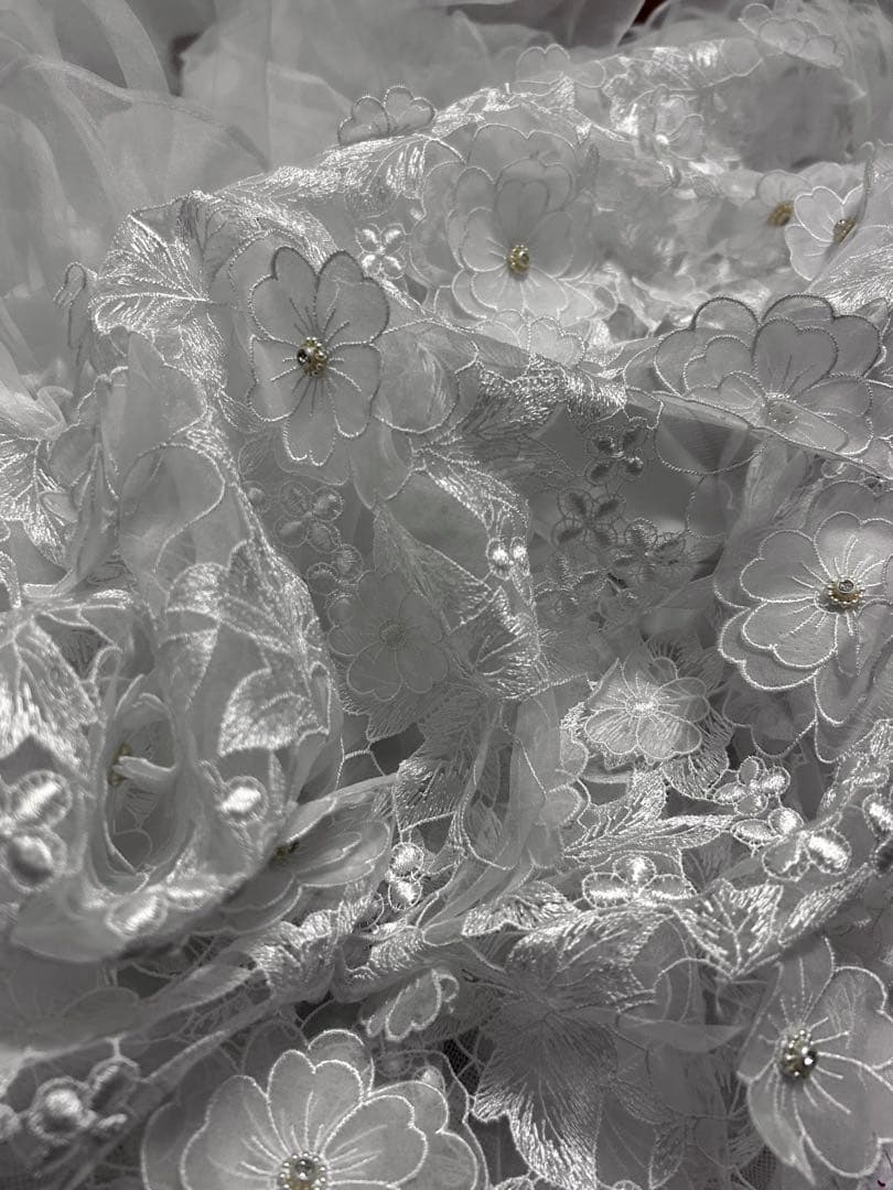 日本製 ヴィンテージ　贅沢な高級レース ウェディングドレス 9号　レトロ