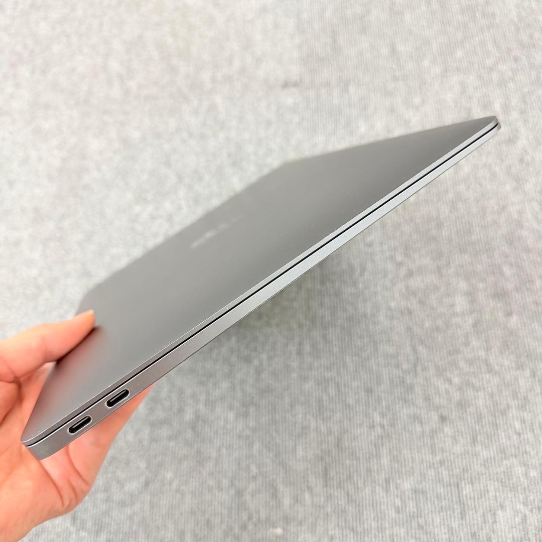 Macbook Air 2018 13 インチ 16GB/512Gスペースグレイ