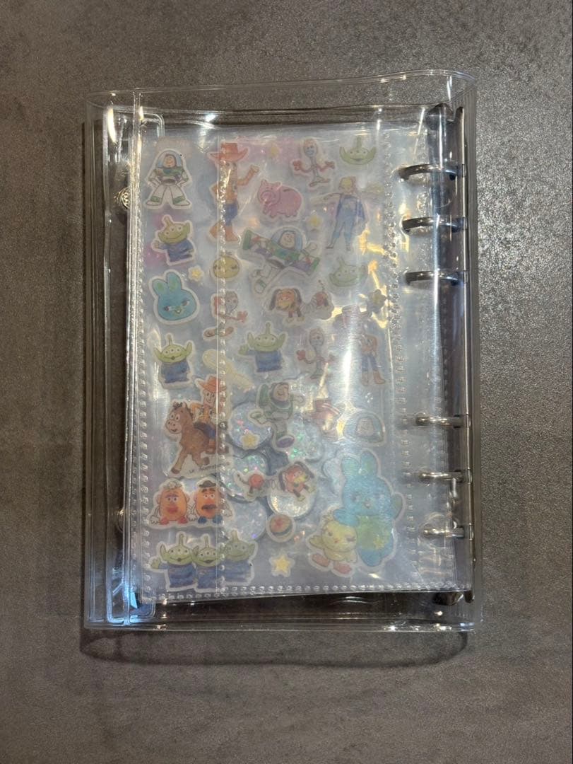 ボンボンドロップシール　シール帳　完成品　サンリオ　ディズニー　すみっこぐらし