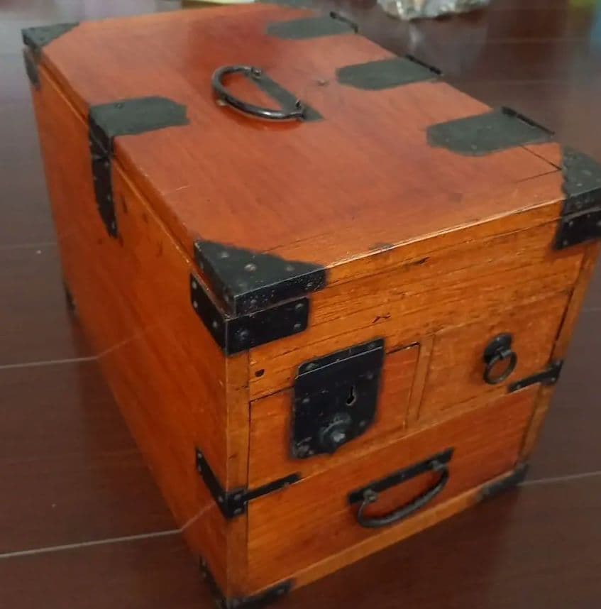 【希少】銭いれ　千両箱　書道箱　※昔のお金少量あり