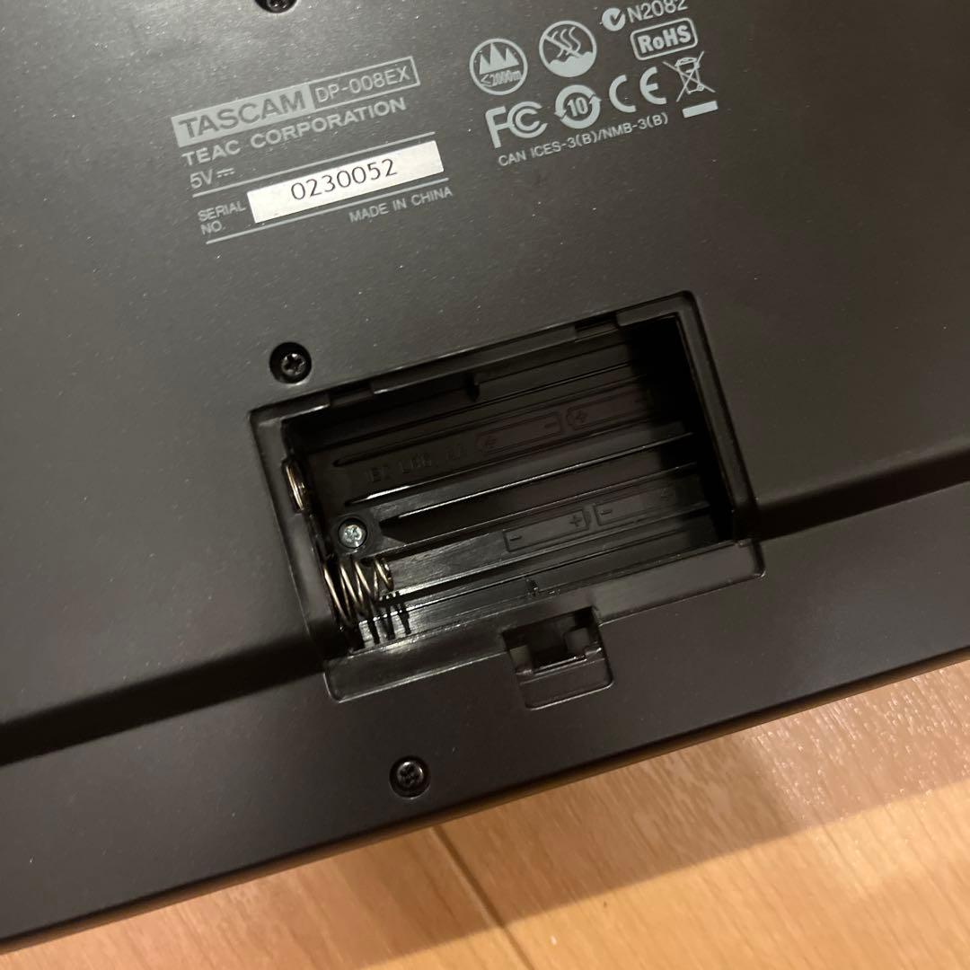 TASCAM DP-008EX マルチトラックレコーダー
