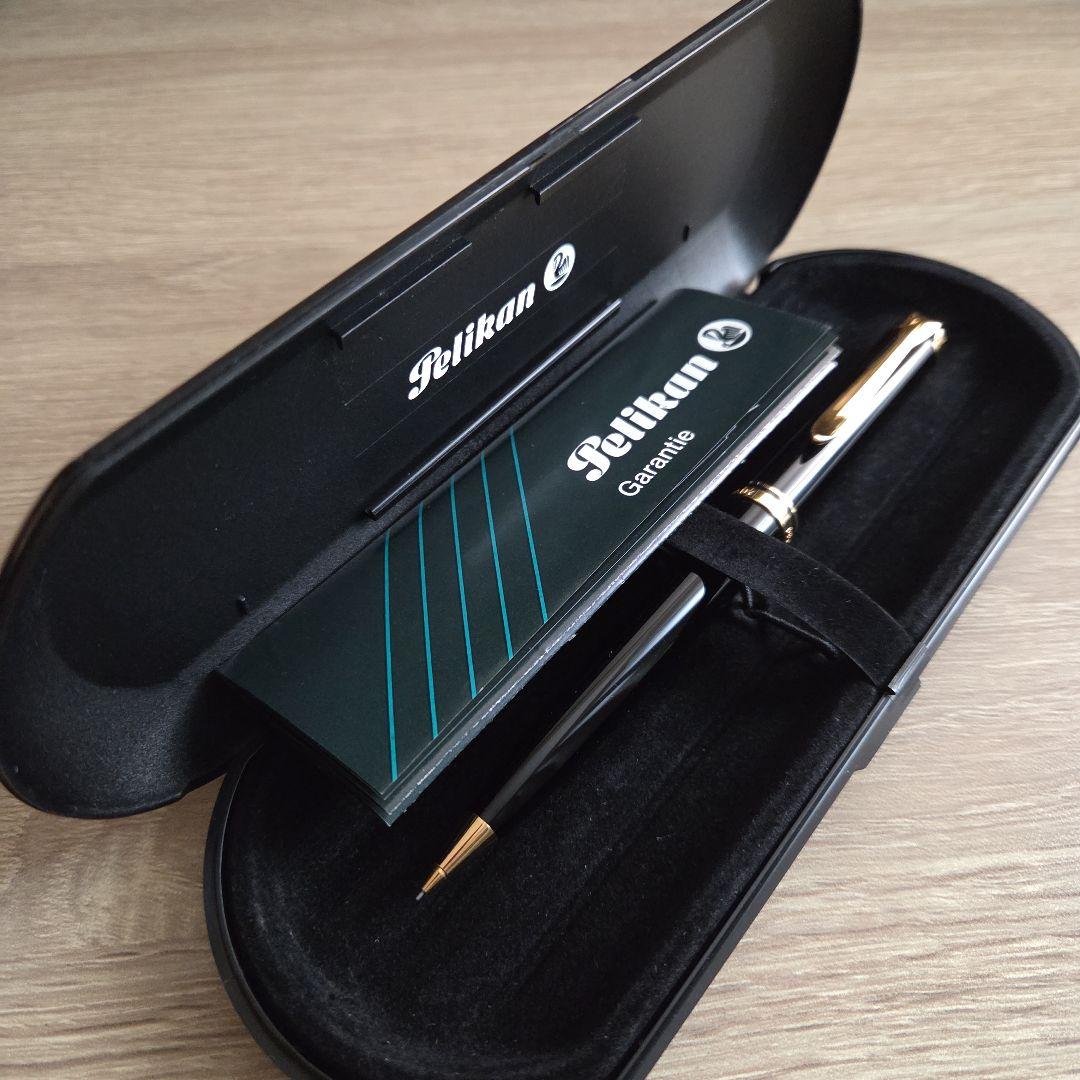 L*4様 Pelikan Souveran D800 0.5mm W-GERMA