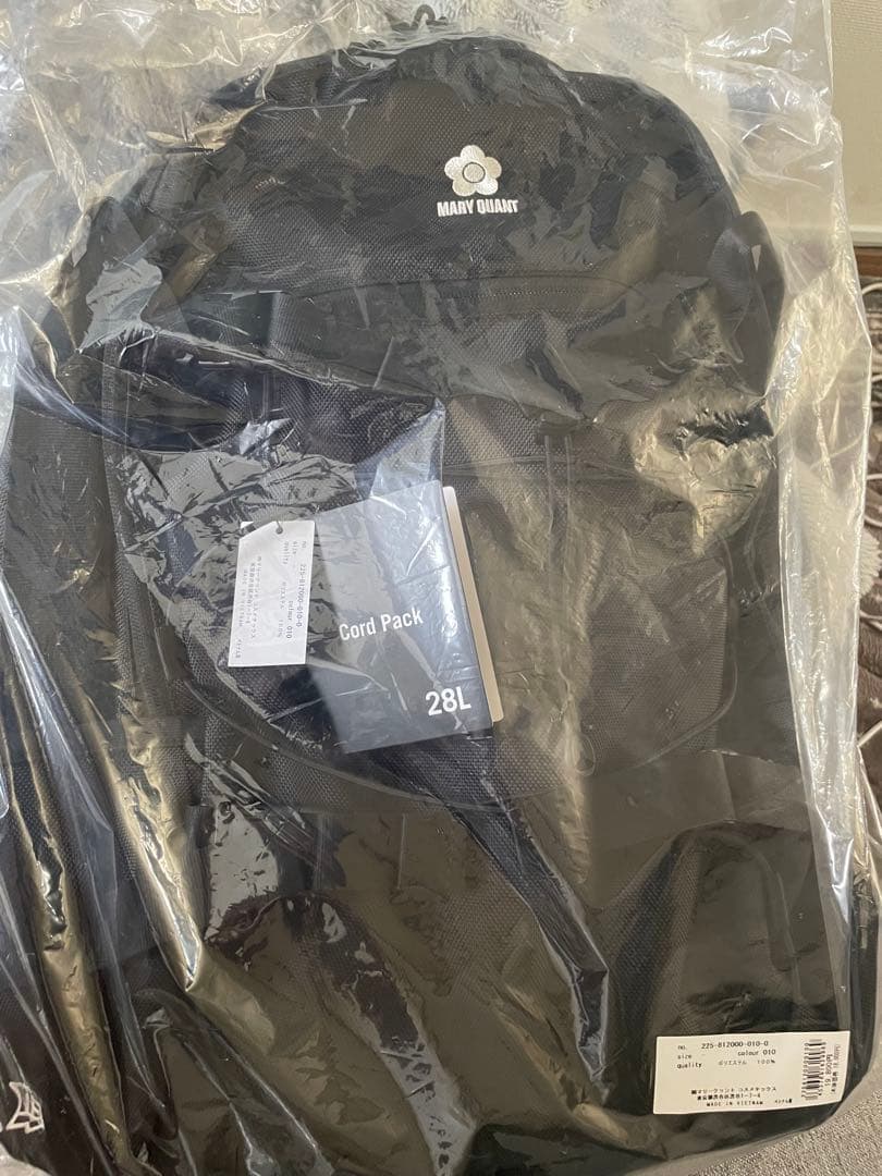 新品未使用　NEW ERA(R) × MARY QUANT リュック（ブラック）