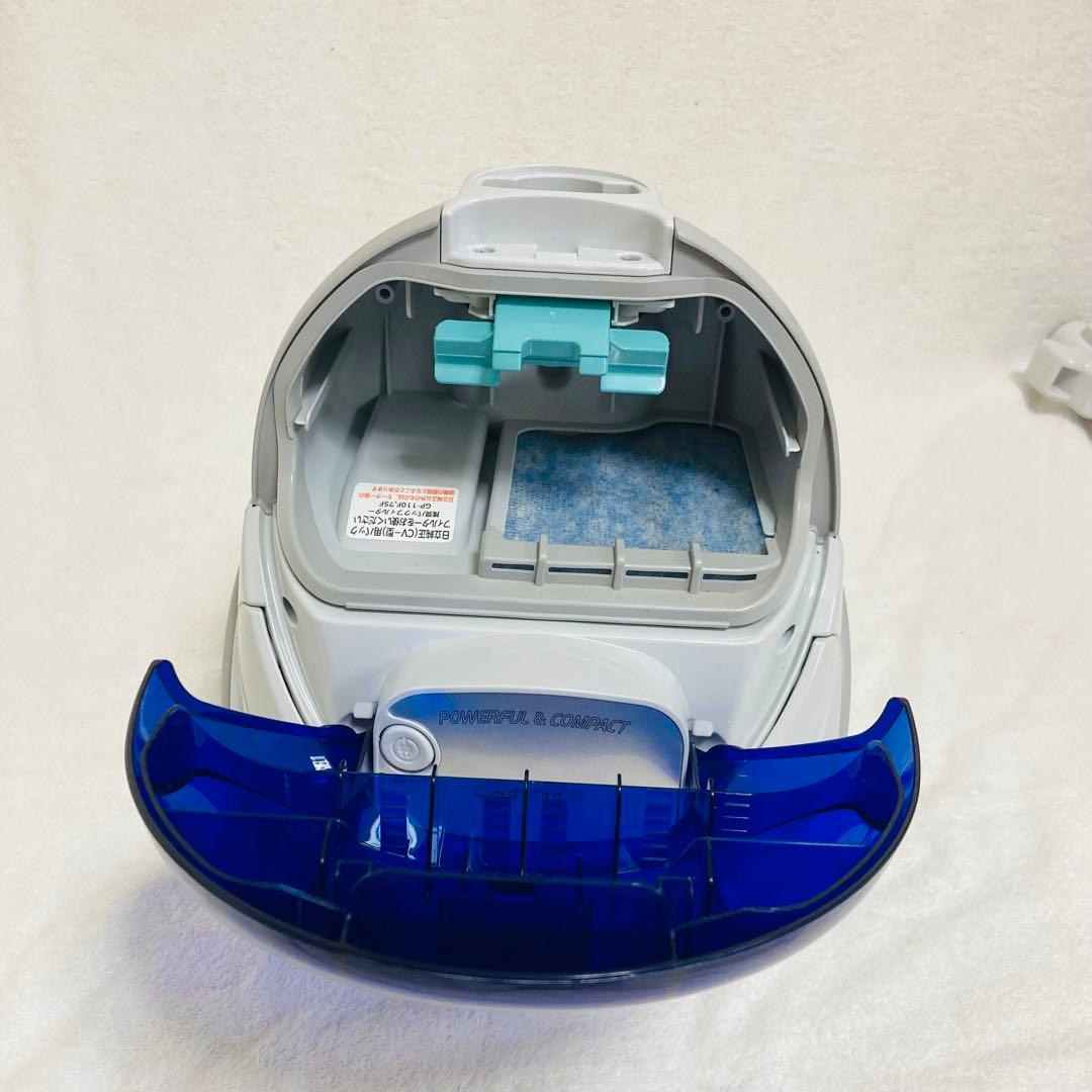 美品高年式　日立紙パック式電気掃除機　CV-F50 2024年製