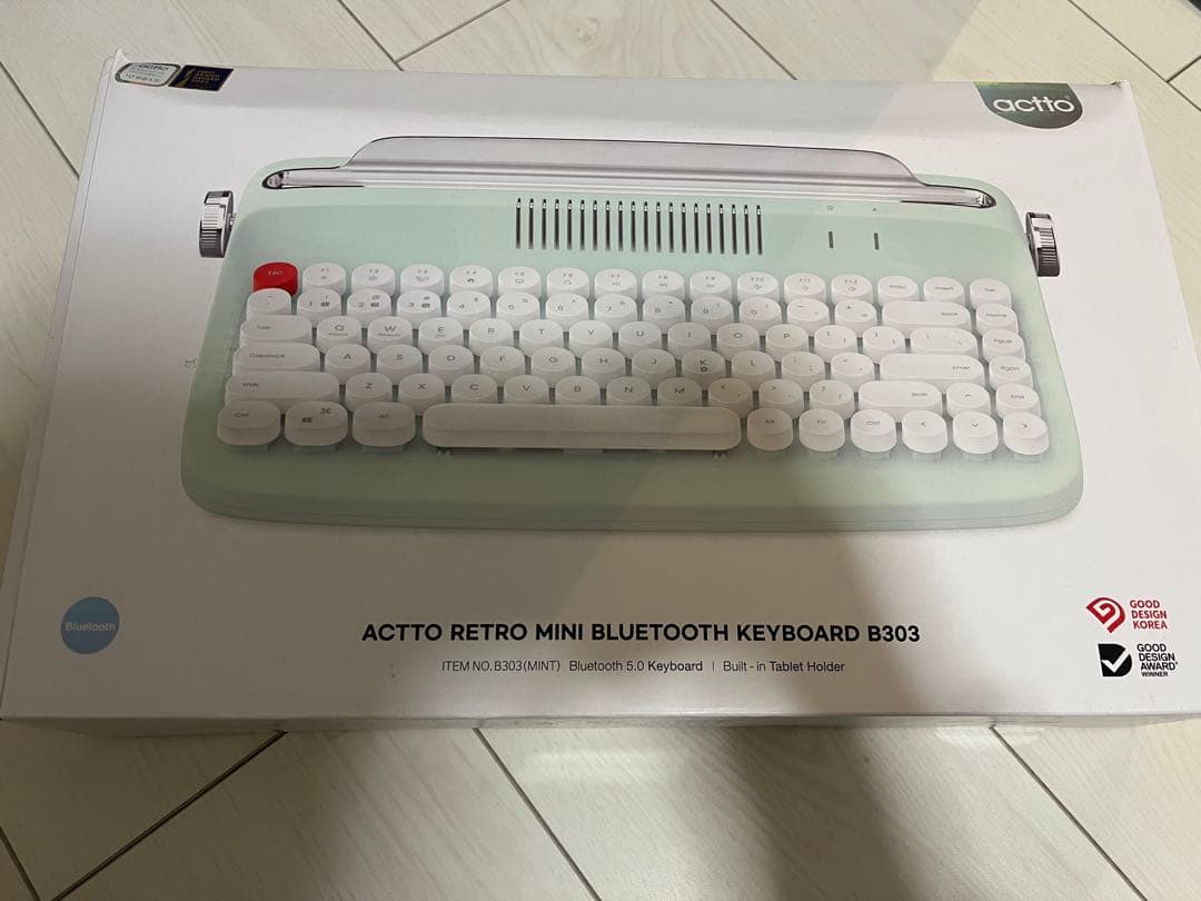 ACTTO レトロミニBluetoothキーボード B303