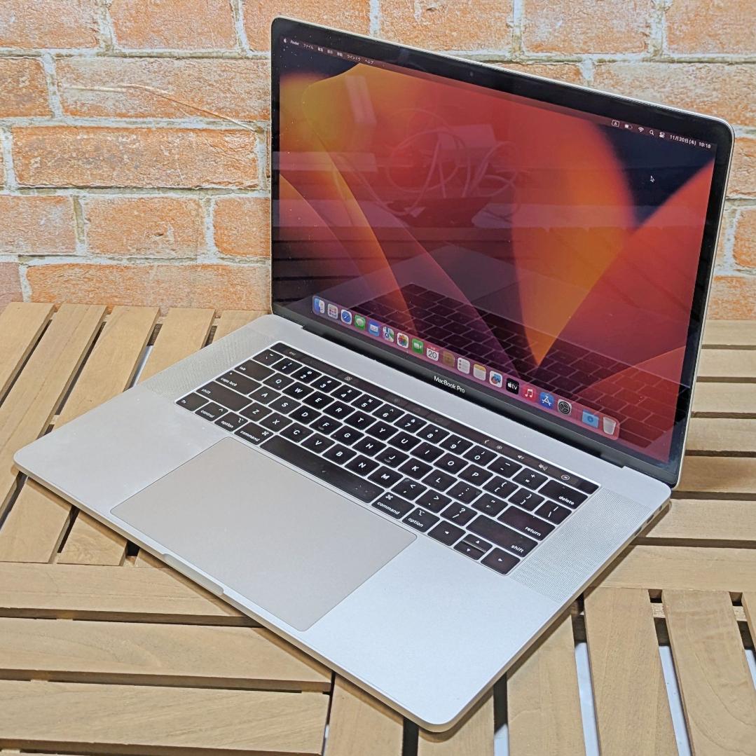 (2573)MacBook Pro i7 32GBメモリ 512GB 15インチ
