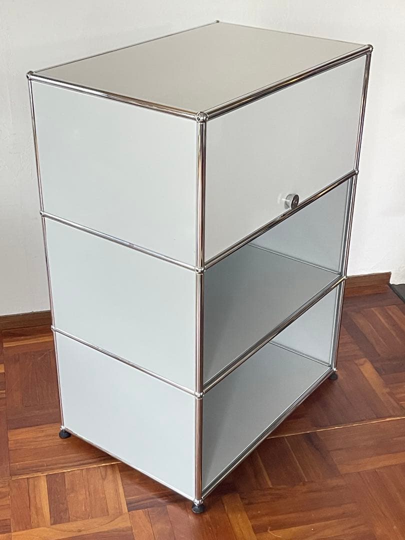 USM ハラー システム 1列 3段 フリップアップドア キャビネット