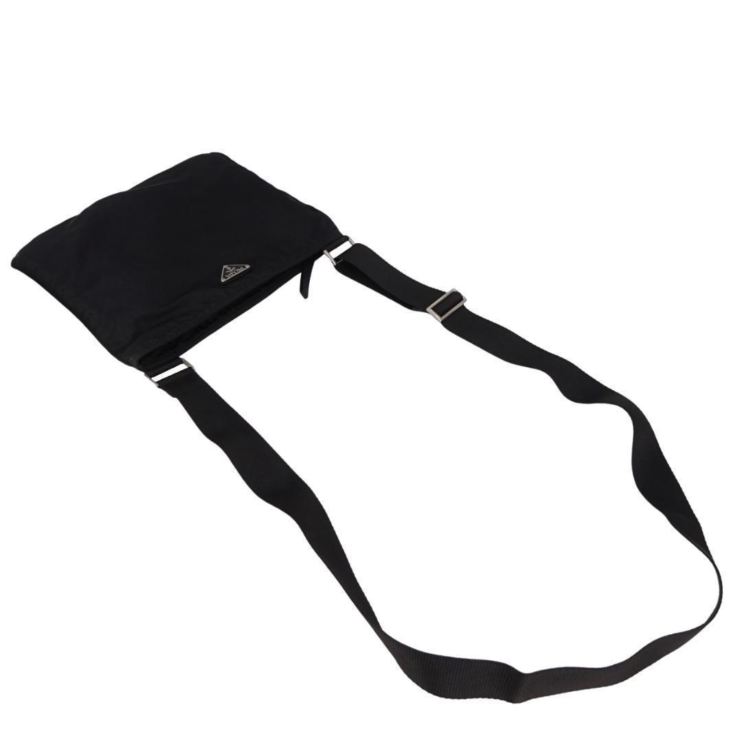 本物良品■プラダ■メッセンジャークロスボディ 三角ロゴ 斜めがけショルダーバッグ