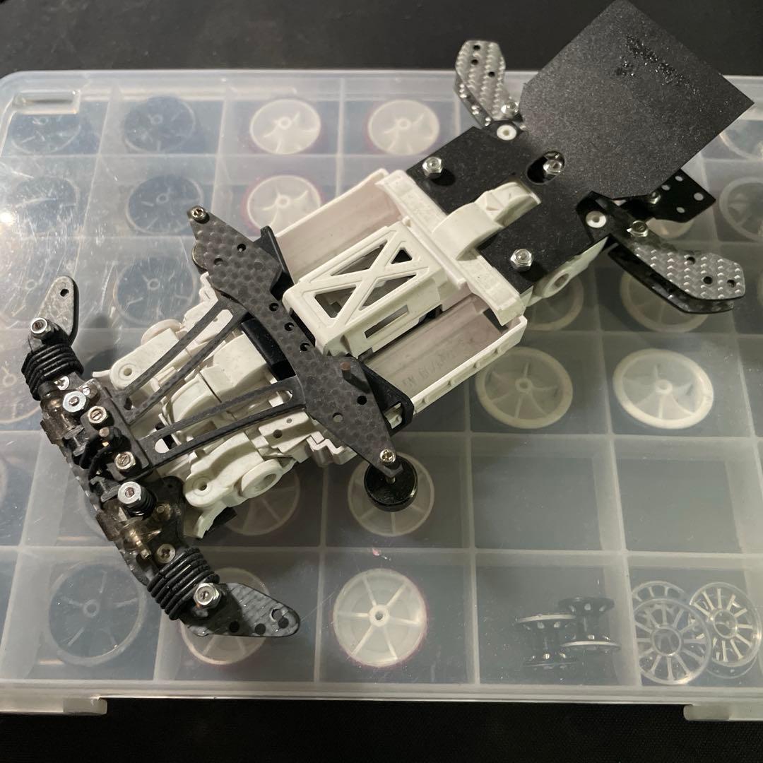 ミニ四駆 完成品 ホイールセット 収納ケース付き 純正品